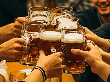 Bockbieranstiche, Bockbier, Bier, Brauereigaststätte