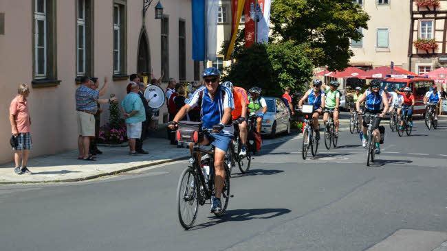 BR-Radltour macht Halt in Münnerstadt Foto: Björn Hein