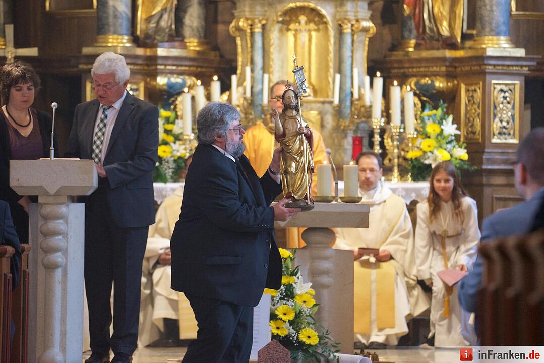 Nach einjähriger Kirchensanierung: Hannberg feiert die Wiedereröffnung der Wehrkirche der Pfarrei Geburt Mariens Hannberg