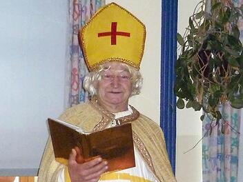 Nikolaus Alfred Eller mit (von links)  Ina (3Jahre), Lola (5), Jannis (3) und Helene (4). Foto: Thomas Dill