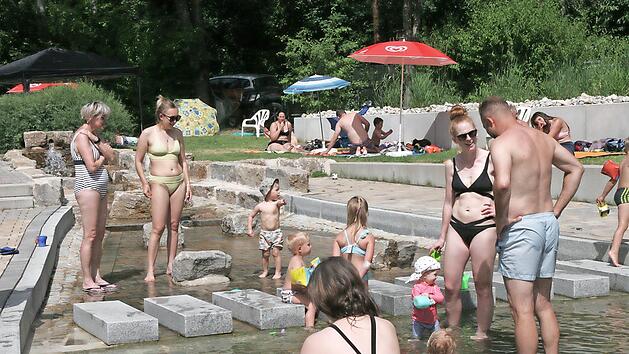 Abk&uuml;hlung suchten in den letzten Tagen viele Besucher im Autenhausener &bdquo;Autilus&ldquo;.