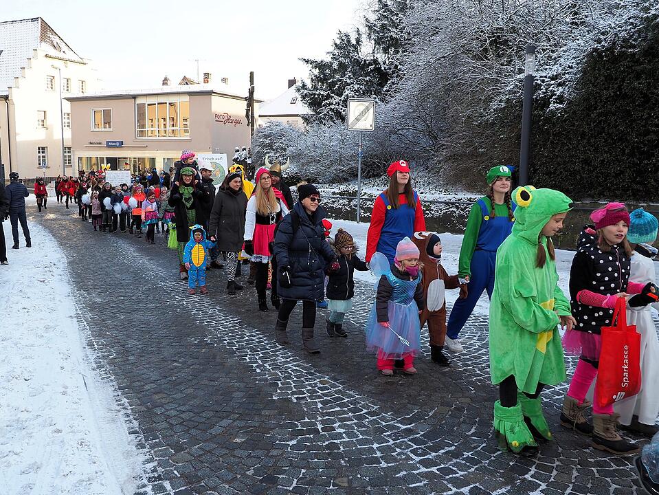 Eine der ersten Faschingsumzüge in der Region