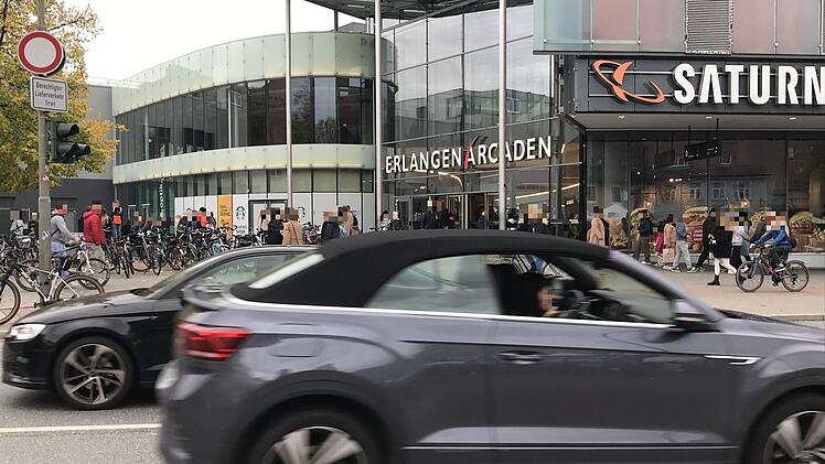 C&A-Filiale in Erlangen Arcaden eröffnet am Freitag - mit Gutschein-Aktion
