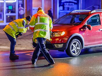 Auto erfasst Fußgänger: 61-Jähriger stirbt Wochen später in Klinik