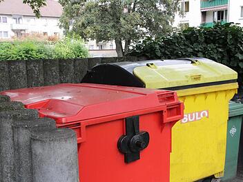 Die Mülltonnen in Forchheim Foto: Josef Hofbauer