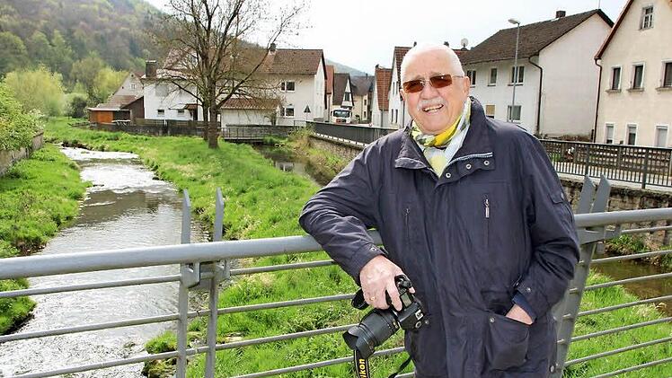 Fotografieren wird er weiterhin, aber sein 35-jähriges Engagement als Berichterstatter beendet Rolf Pätschinsky im April. Foto: Roepert