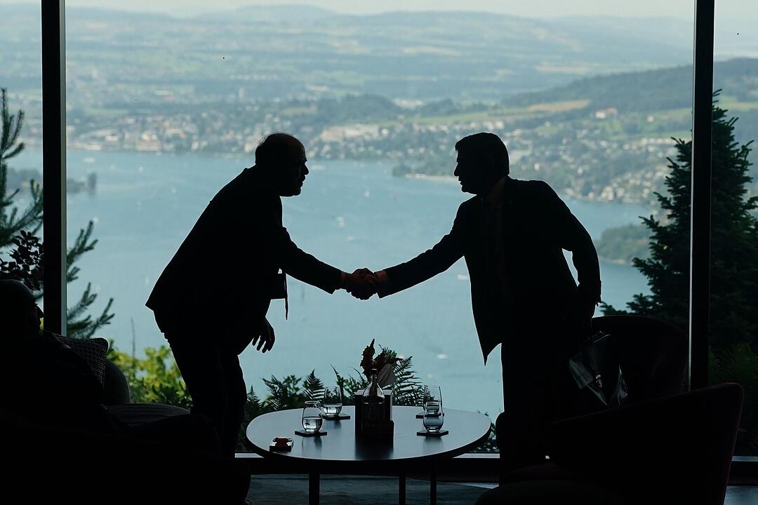 Irankrieg - Verhandlungen in der Schweiz