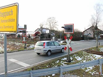Am Bahnübergang in Steppach macht die Signalanlage Probleme. Foto: Christian Bauriedel