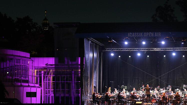 Stimmungsvolles Klassik Open Air  2019 im Coburger Rosengarten. Timo Geldner