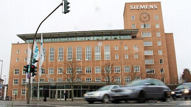 Der "Himbeerpalast" wird für die Uni umgebaut. Foto: Bauriedel (Archiv9