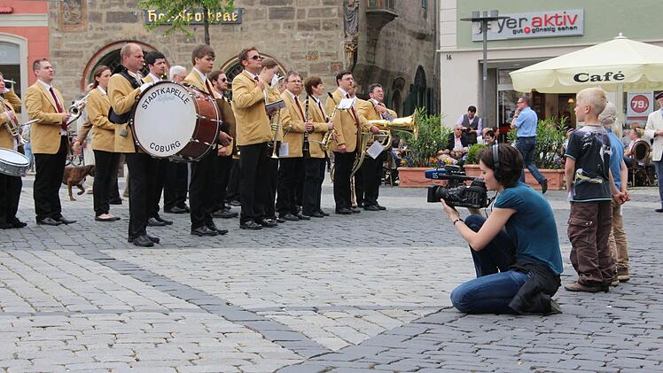 Ein Team von Volontären des Bayerischen Rundfunks begleitet den Kongress in diesem Jahr.