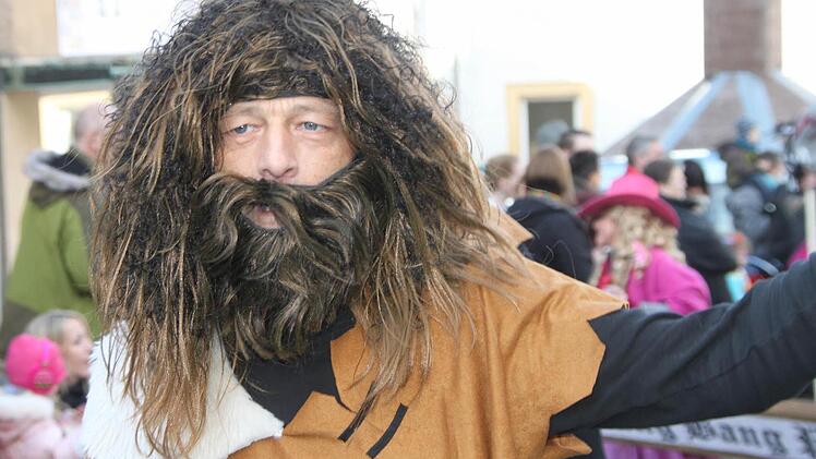 Marktplatztreiben in Stadtsteinach. Foto: Jürgen Gärtner
