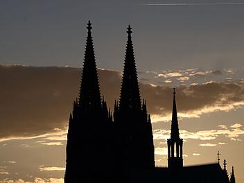 K&ouml;ln am Abend