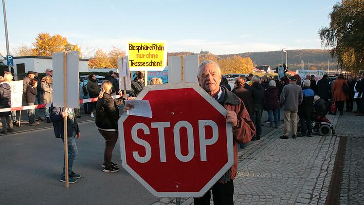 Eindrücke von der Demo gegen die P 43 in Elfershausen.