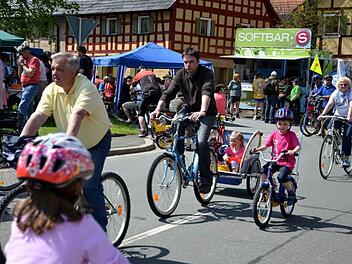 Der "Autofreie Sonntag" lockte viele tausend Radler ins Weißmaintal. Foto: Dieter Hübner