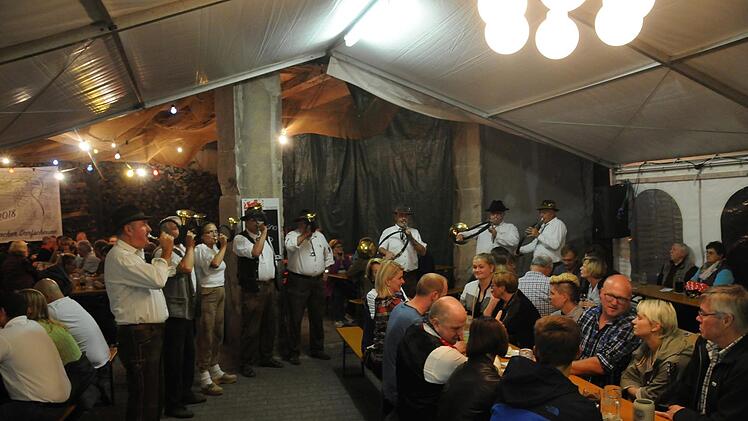 Es gibt an allen drei Tagen Live-Musik.    Foto: privat