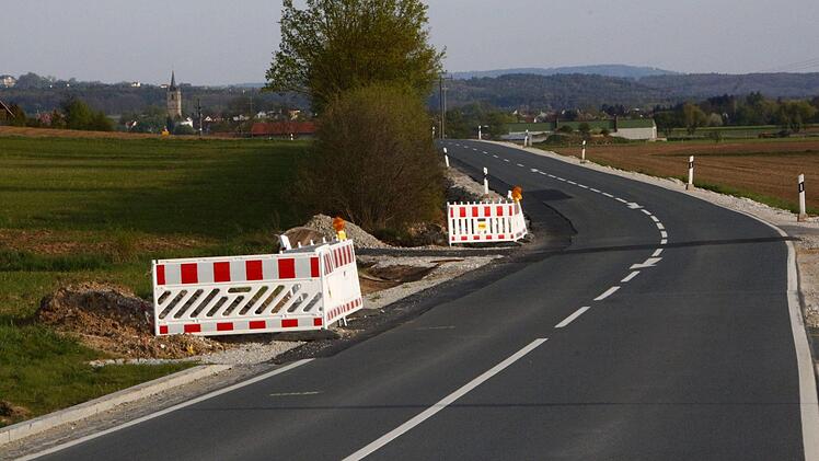 Die Kreisstraße bei Unterstürmig Foto: Josef Hofbauer