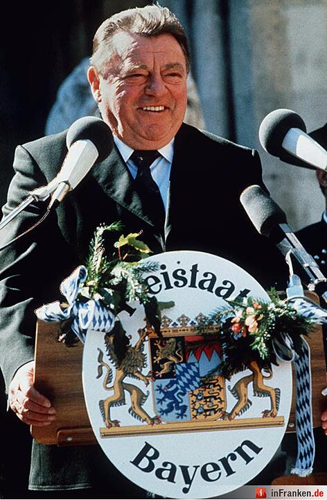 Strauß während der Feierlichkeiten zu seinem 70. Geburtstag 1985 in München