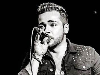 Alexandros Liopiaris hat bei der TV-Show "Deutschland sucht den Superstar" gesungen. Der 26-jährige Gastwirt aus Nürnberg (Künstlername Alex Lio) stand auch schon mit den "Söhnen Mannheims" auf der Bühne. Foto: privat