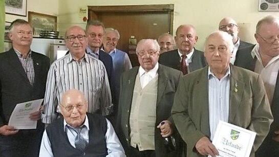 Sie sind 60 Jahre dem Verein treu.