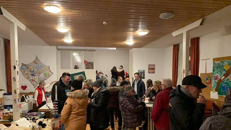 Auch im Warmen war sehr viel los. Foto: Alexander Schneider