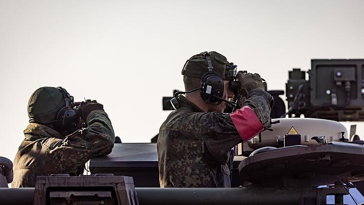 Das Panzergrenadierbataillon 391 &uuml;bt in der Oberlausitz