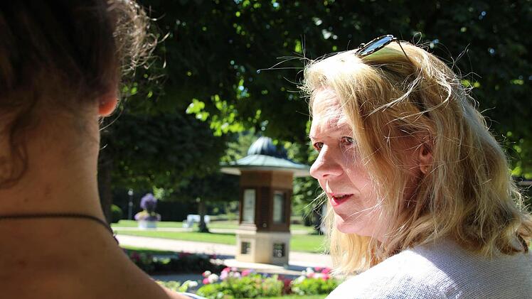 Sommerinterview: Kurdirektorin Andrea Schallenkammer im Gespräch mit Redakteurin Ulrike Müller. Foto: Benedikt Borst