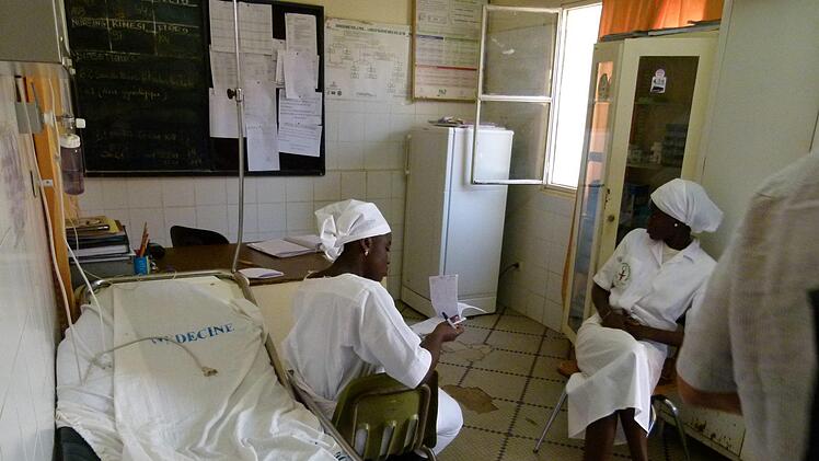 Die Unterschiede im Krankenhausstandard sind groß. Hier die Notaufnahme im Hospital Saint Jean de Dieu in Thiès.Foto: Marion Krüger-Hundrup