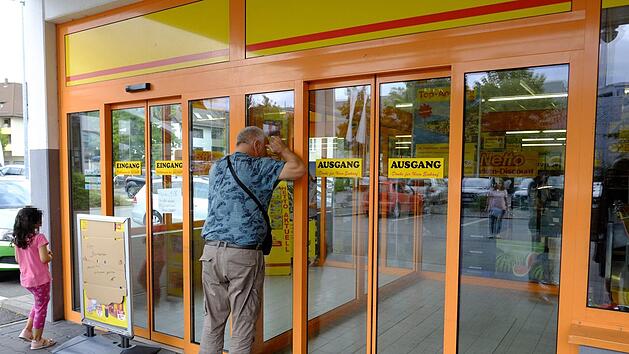 Wegen Sturmsch&auml;den bleibt die Netto-Filiale in der Noptischstra&szlig;e in N&uuml;rnberg vorerst geschlossen. Foto: Redaktion