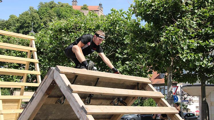 Das Spartan Race hat begonnen. Foto: Jürgen Gärtner