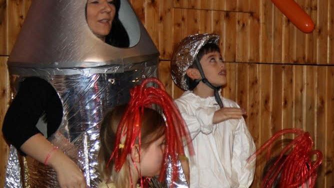 Die Kameradschaft hat bei den Schützen Wermerichshausen einen großen Stellenwert. So wird unter anderem eine Faschingssitzung organisiert. Unser Foto zeigt die Veranstaltung des vergangenen Jahres, als Kindergarten- und Grundschulkinder ihren Auftritt hatten.  Foto: Michael Bauer