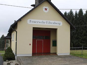 Schulungsraum des Feuerwehrhauses in Eibenberg soll künftig als "Dorfgemeinschaftsraum" genutzt werden können. Die Gemeinde Wilhelmsthal will dafür die Voraussetzungen schaffen. Michael Wunder