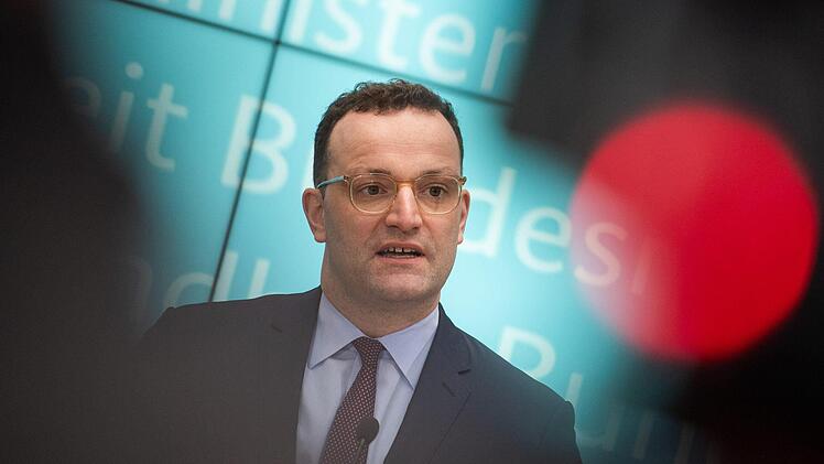 Bundesgesundheitsminister Jens Spahn (CDU) hatte eigentlich einen Besuch in Franken geplant. Daraus wird nun nichts. Foto: Christophe Gateau/dpa
