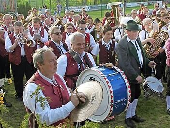 Rund 200 Musiker nahmen am Gemeinschaftschor teil.  Foto: Veronika Schadeck