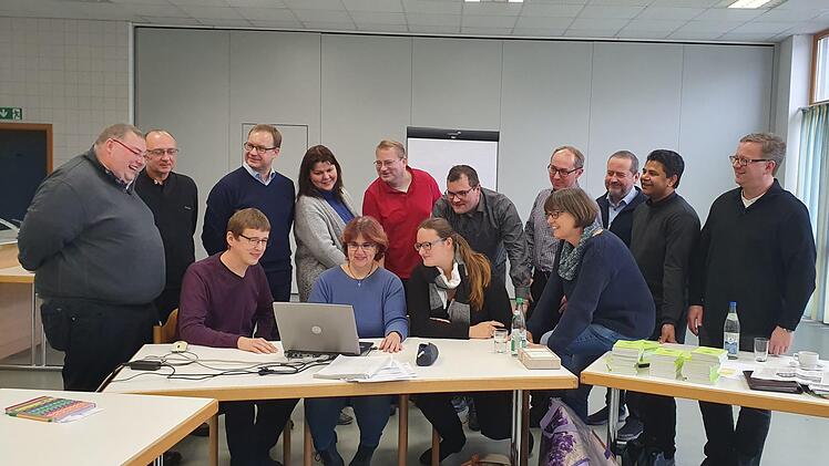Das Team des neuer Seelsorgebereichs Fränkische Schweiz Foto: Carmen Schwind