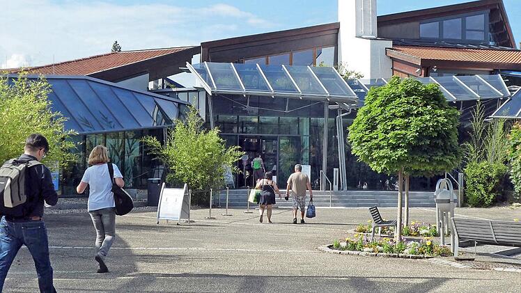 Nach siebenmonatiger Zwangspause: Seit Anfang dieser Woche hat die Obermain-Therme wieder geöffnet.