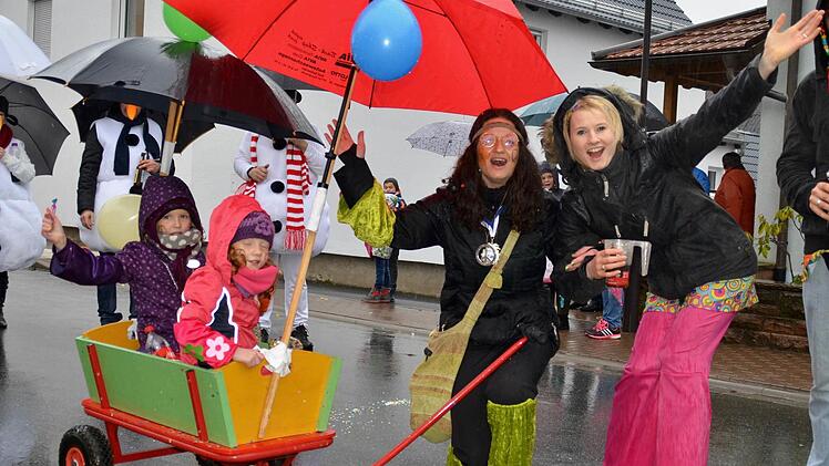 Der Faschingszug in Gefäll hat Spaß gemacht. Foto: Kathrin Kupka-Hahn