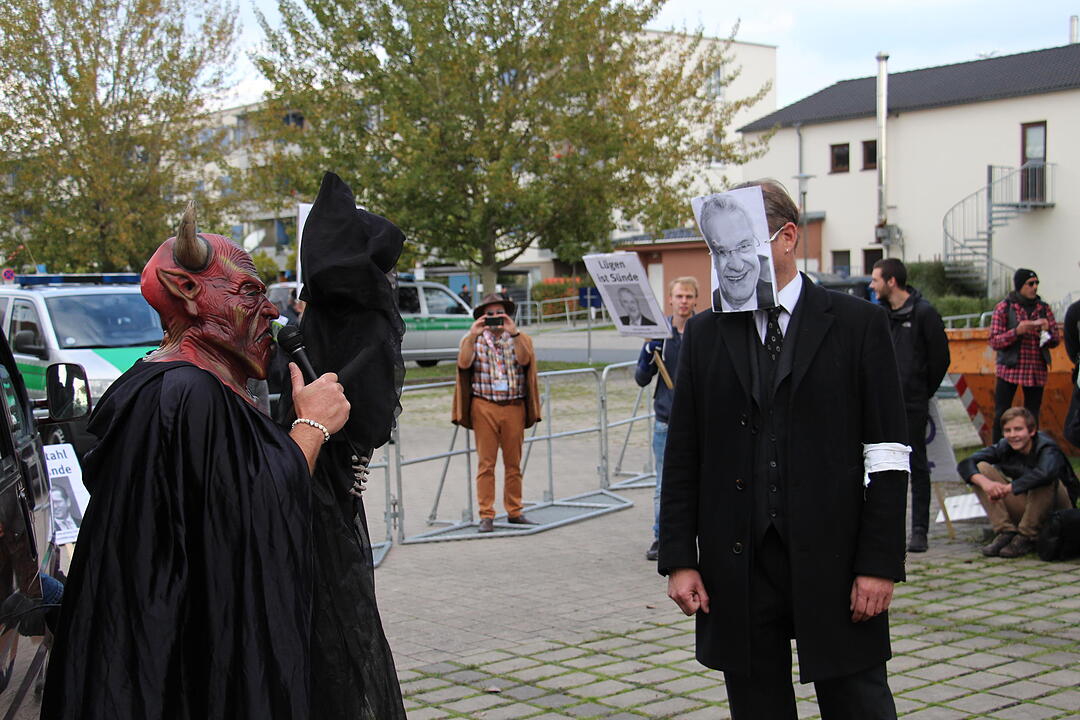 Antifa-Demo gegen Joachim Herrmann in Erlangen