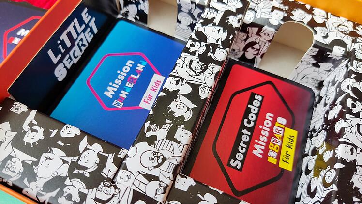 Spiele-Rezension Little Secret - die wilde Kombi aus Wortrate- und Entlarvspiel