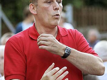 Andreas Kleinhenz hat 24 Jahre lang die Georgibläser Bad Brückenau dirigiert.  Fotos: Thomas Dill