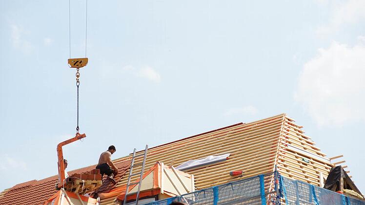 Der Kindergarten St. Josef bekommt nur ein neues Dach. In anderen Einrichtung entstehen dagegen neue Plätze. Foto: Arkadius Guzy