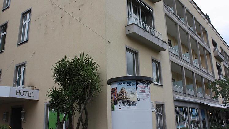 Dieser Trakt des Steigenberger-Komplexes soll Platz machen f&uuml;r einen Neubau.   Foto: Bartl