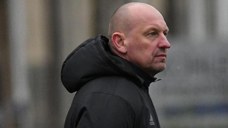 Oliver Müller (Bild) verlässt zu Saisonende den FC Burgkunstadt, den er erst seit Dezember betreut. Zur neuen Spielzeit bildet er zusammen mit Christian Goller das Trainergespann beim FC Lichtenfels. Foto: Gunther Czepera