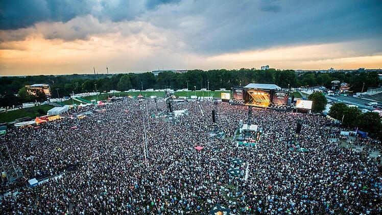 Rock im Park 2020: 14 weitere Bands haben ihre Auftritte bestätigt. Ab sofort sind Tagestickets verfügbar.  Wochenendtickets sind dagegen fast ausverkauft. Foto: Daniel Dostal