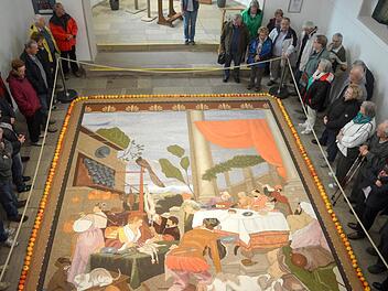 Die Besichtigung des Fr&uuml;chteteppichs in der Alten Kirche von Sargenzell bei H&uuml;nfeld war besonders spektakul&auml;r.Arthur Stollberger