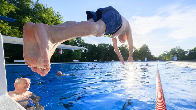 Der Sommer bleibt uns erhalten: Hoch Oscar soll sogar f&uuml;r die l&auml;ngste Sch&ouml;nwetterphase des gesamten Sommers sorgen