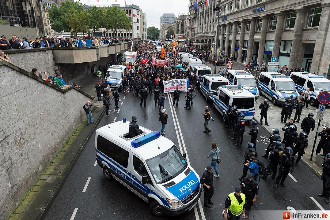 Demo von Erdogan-Anhängern in Köln