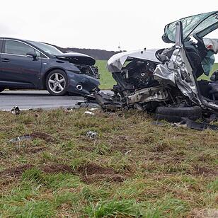 Tödlicher Verkehrsunfall auf B8 Richtung Würzburg