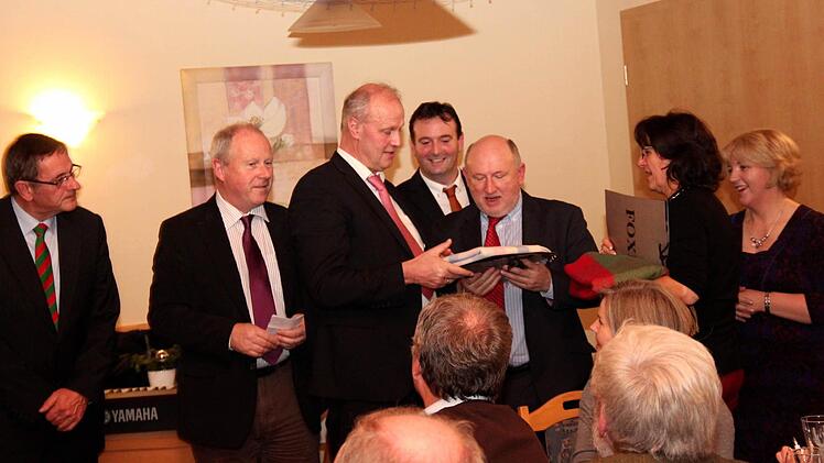 Geschenke wurden ausgetauscht. Foto: Johanna Blum