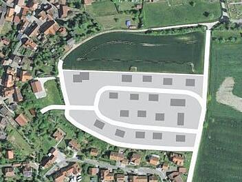 Nördlich des bestehenden Baugebiets Schmidsleiten sollen 18 neue Bauplätze erschlossen werden. Quelle: Google Maps/Grafik: Micho Haller